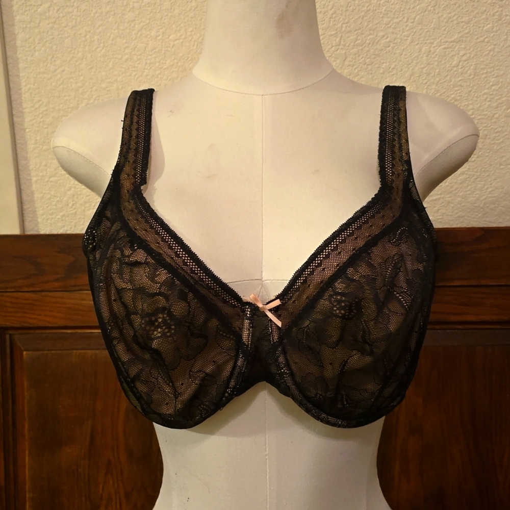 Cacique black bra